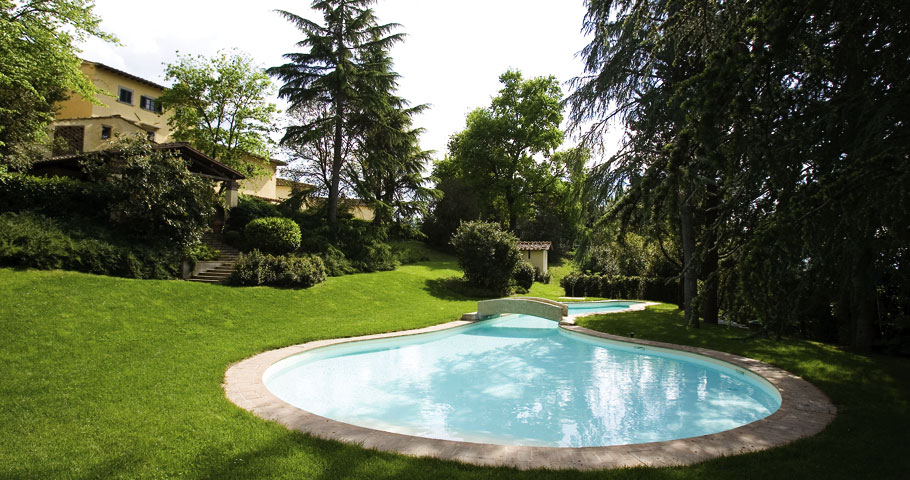 La piscina della villa