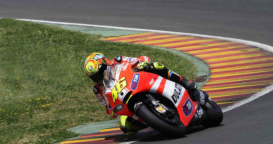 Vacanza circuito Barberino di Mugello Tenuta Il Cerro vacanze vicino autodromo sede gare campionato motogp superbike